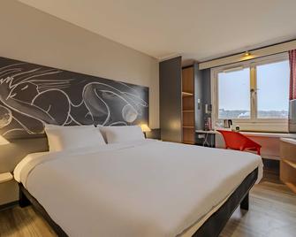 B&B HOTEL Boulogne-sur-Mer Centre Les Ports - Boulogne-sur-Mer - Bedroom