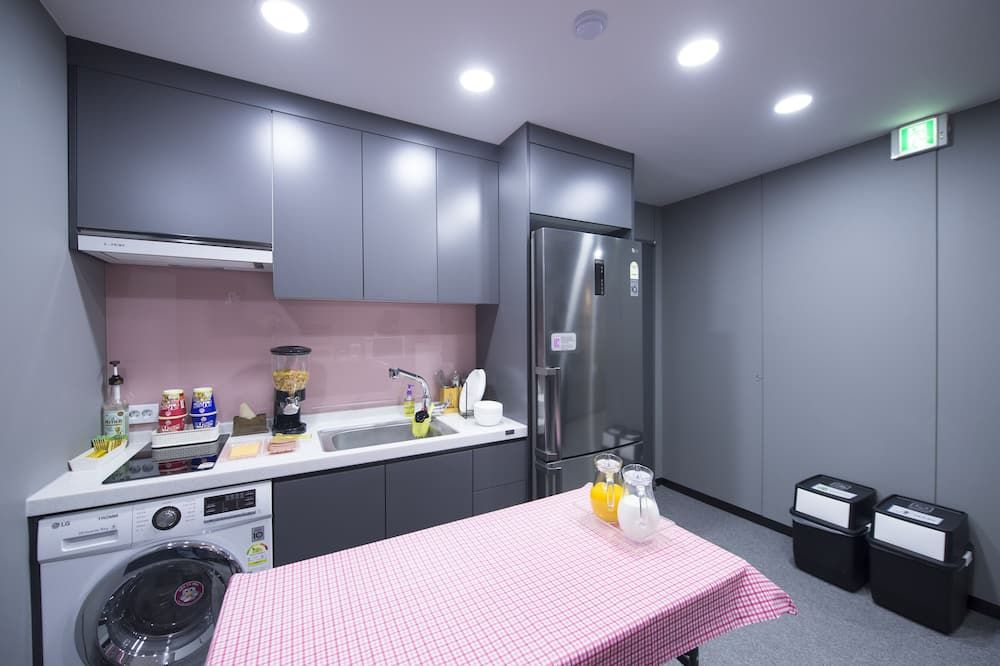 فيلستاي ميونغدونغ ميترو