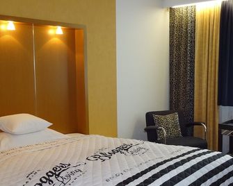 Hotel Scholz - Aalen - Bedroom