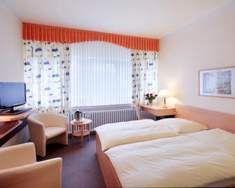 Hotel Restaurant Lüdenbach - Overath - Schlafzimmer
