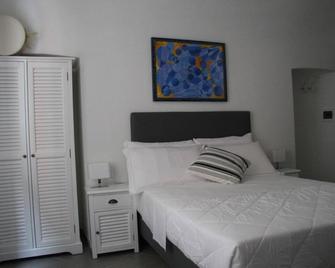 La Terrazza Vercelli Bed & Charme - Verceil - Chambre