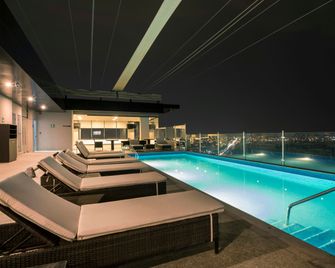 Hampton Inn By Hilton San Luis Potosi - San Luis Potosí - Piscina