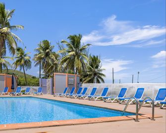 Caribbean Home With A View 1 Bedroom Condo by RedAwning - Christiansted - Pool