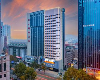 Ji Hotel Dalian Renmin Road - Dalian - Building