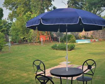 Talwar Farmhouse No 10 - Gurugram - Patio