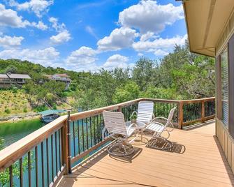 The Treehouse on Lake Travis - Lakeway - Balcony