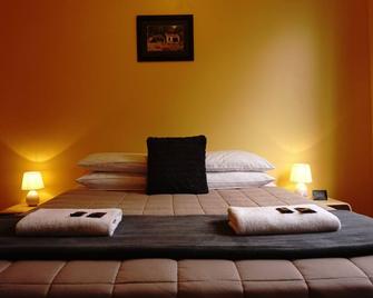 Franz Josef Montrose Hostel Lodge - Franz Josef Glacier - Phòng ngủ