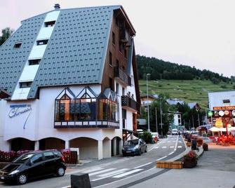 Hotel Des Neiges - Les Deux-Alpes - Building