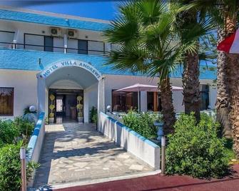 Villa Andrews Hotel - Tigaki - Edificio