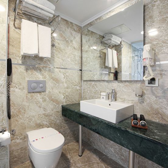 Great Fortune Hotel & Spa image 1