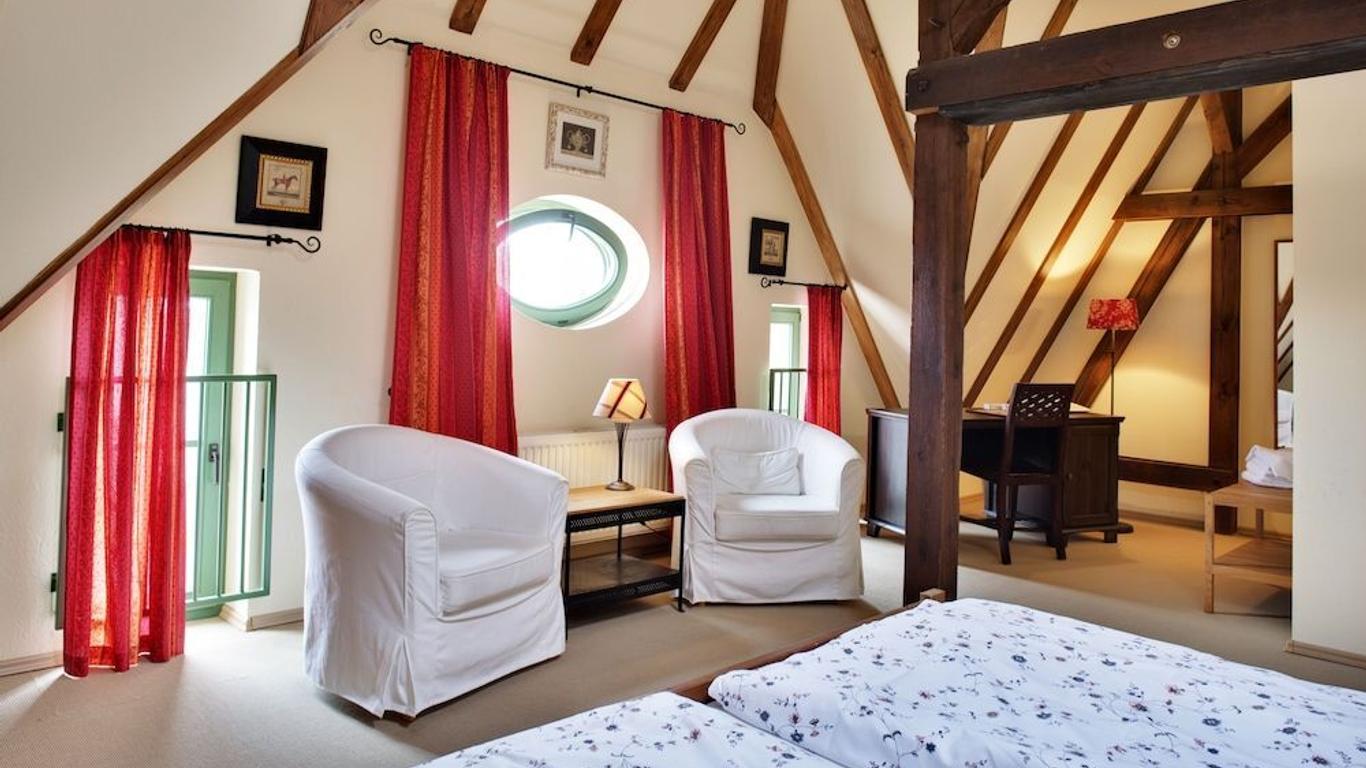 Gasthaus und Pension 'Zum Hauenden Schwein'
