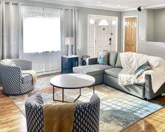 Cedar Mill Hideaway - Highland Mills - غرفة معيشة