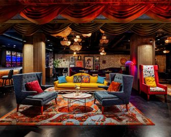 The Wayfarer Downtown LA, Tapestry Collection by Hilton - Los Ángeles - Lounge