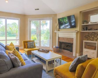 Fairway Five Clubhouse - Kiawah Island - Wohnzimmer