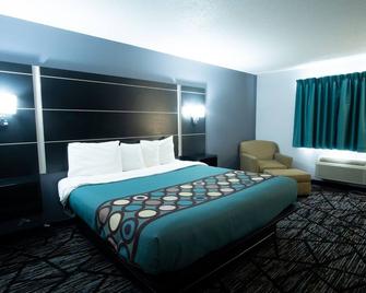 Coratel Inn & Suites by Jasper New Richmond - New Richmond