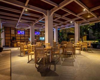 Gili Sands Hotel & Bar - Pemenang - Restaurant