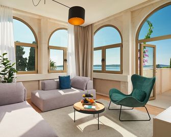 Hotel Moeesy, Blue & Green Oasis - Adults Only - Hvar - Sala de estar