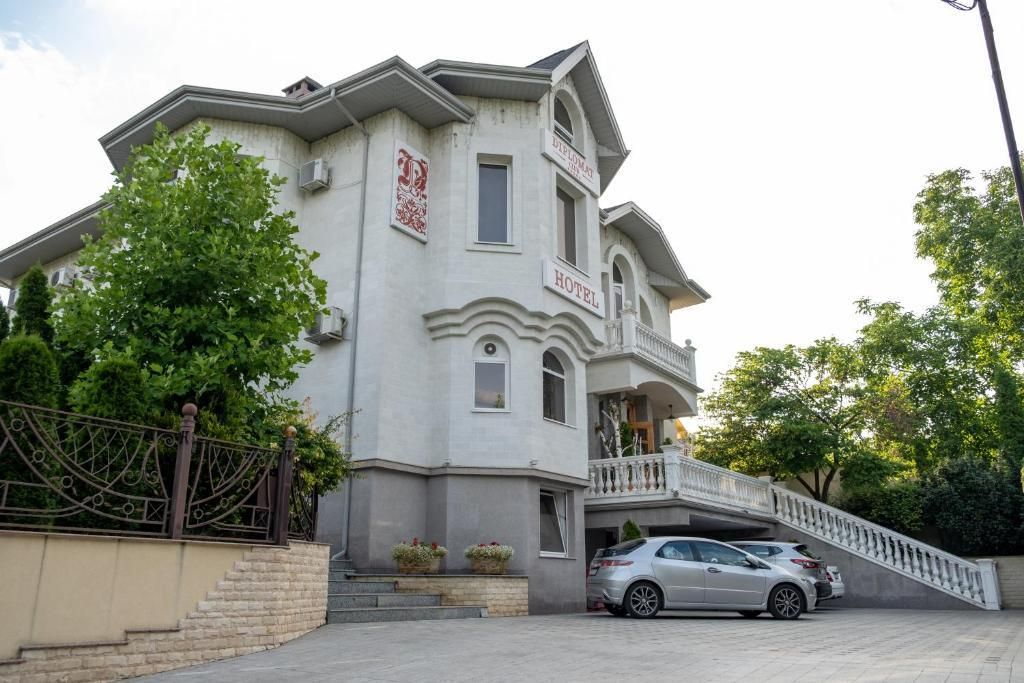 ديبلومات كلوب هوتل - تشيسيناو - مبنى