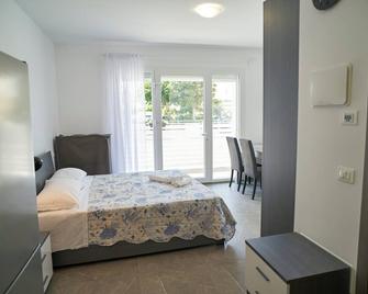 Villa Borghesi Suites Fronte Mare by Affitti Brevi Rimini - Rímini - Habitación