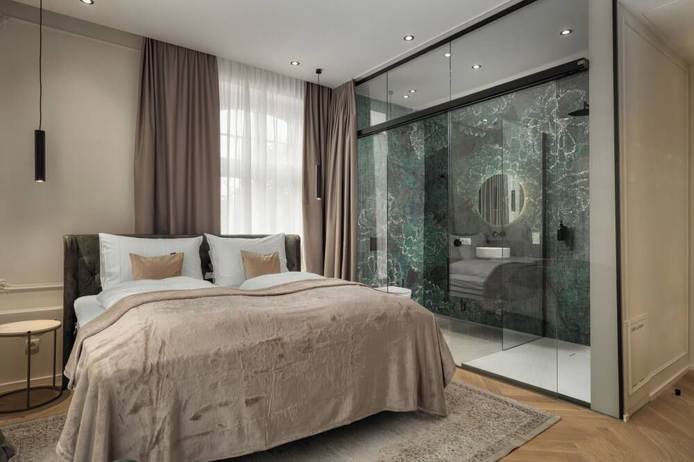 Boutique Hotel by Maier - contactless check-in thumbnail 2