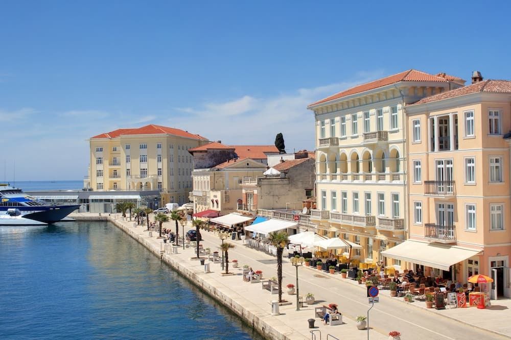 Valamar Riviera Hotel & Residence - Poreč - Näkymät ulkona