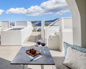 Elements of Caldera Suites - Thera - Balcony