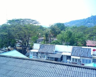 Huahin Euro City Hotel - Hua Hin - Outdoor view