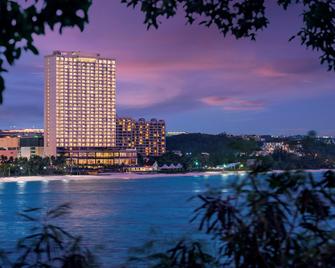 Dusit Thani Guam Resort - Tamuning - Building
