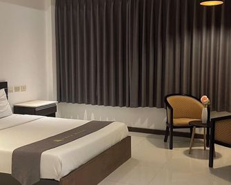 Vera Hotel - Angeles City - Habitación