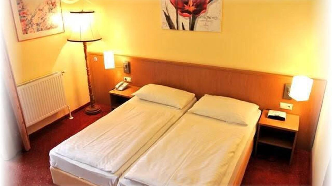 Parkhotel Neubauer