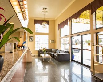 Anaheim Carriage Inn - Anaheim - Hall