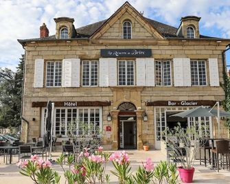 Hôtel La Réserve de Brive - Brive-la-Gaillarde - Gebäude