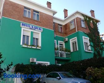 Kaduku Hotel - Shkodra - Gebäude