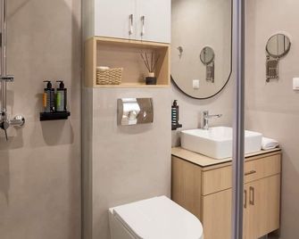 Eria Suites Thessaloniki - Salónica - Baño