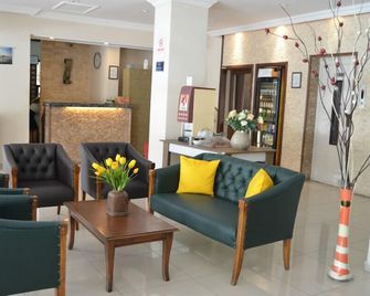 Kleopatra Carina Hotel - Alanya - Lobby
