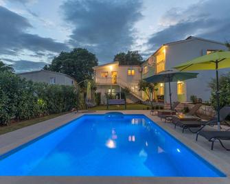 Holiday home Paradise - Kraj - Piscina