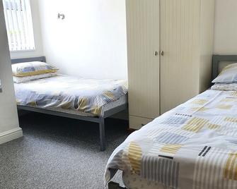 Westward Bed & Breakfast - Newquay - Bedroom