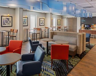 Holiday Inn Express Atlanta Airport-College Park By IHG - קולג' פארק - טרקלין