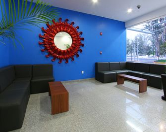 One Guadalajara Periférico Poniente - Guadalajara - Lobby
