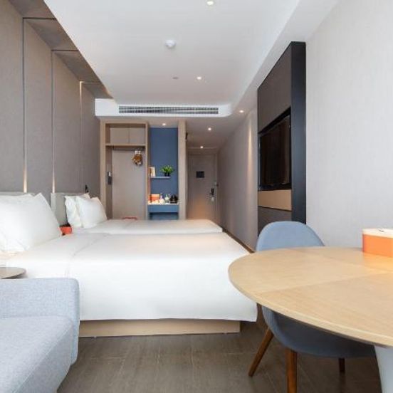 Atour Hotel Qingdao Cbd Hangzhou Road image 1