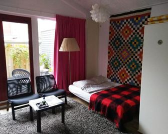 B&b 16c Maassluis Nl - Maassluis - Chambre