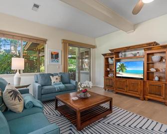 2102 Fairways at Mauna Lani - Waimea (Big Island) - Living room