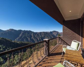 The Manor Luxury Apartments - Shimla - Balkon