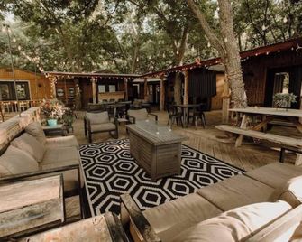 The Grove Outdoor Events - Okmulgee - Innenhof