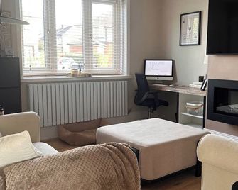 Everythings Cosy at Clucas - Ormskirk - Вітальня