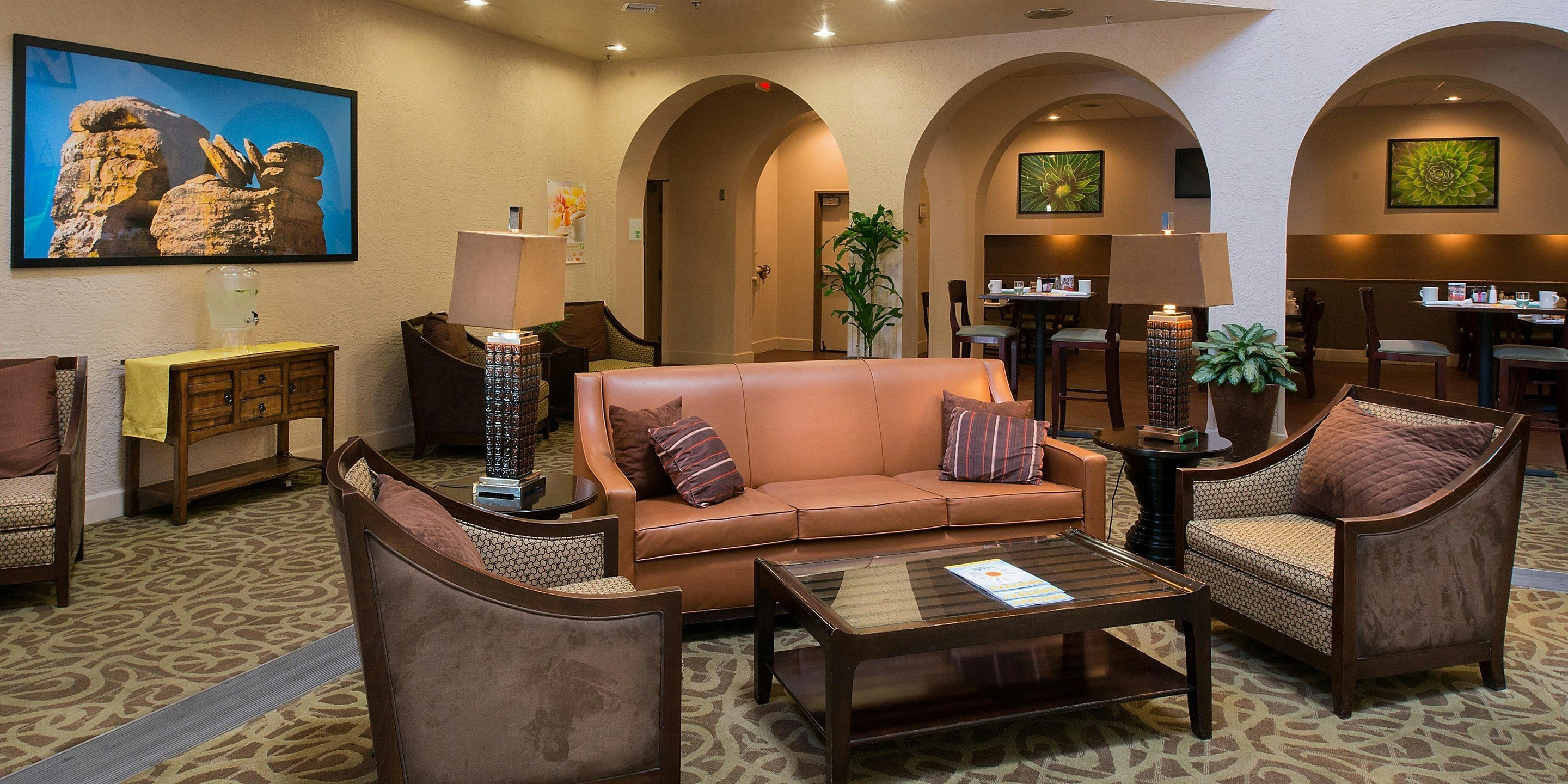 جرين تري هوتل فينيكس ويست - فينيكس - ردهة