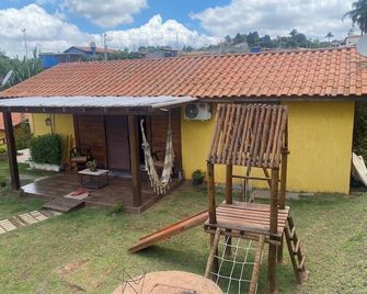Large cozy chalet in Ibiúna, pet friendly. Very Charming - Sao Roque - Patio