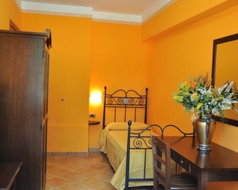 Residence Baia Infreschi - Marina di Camerota - Slaapkamer