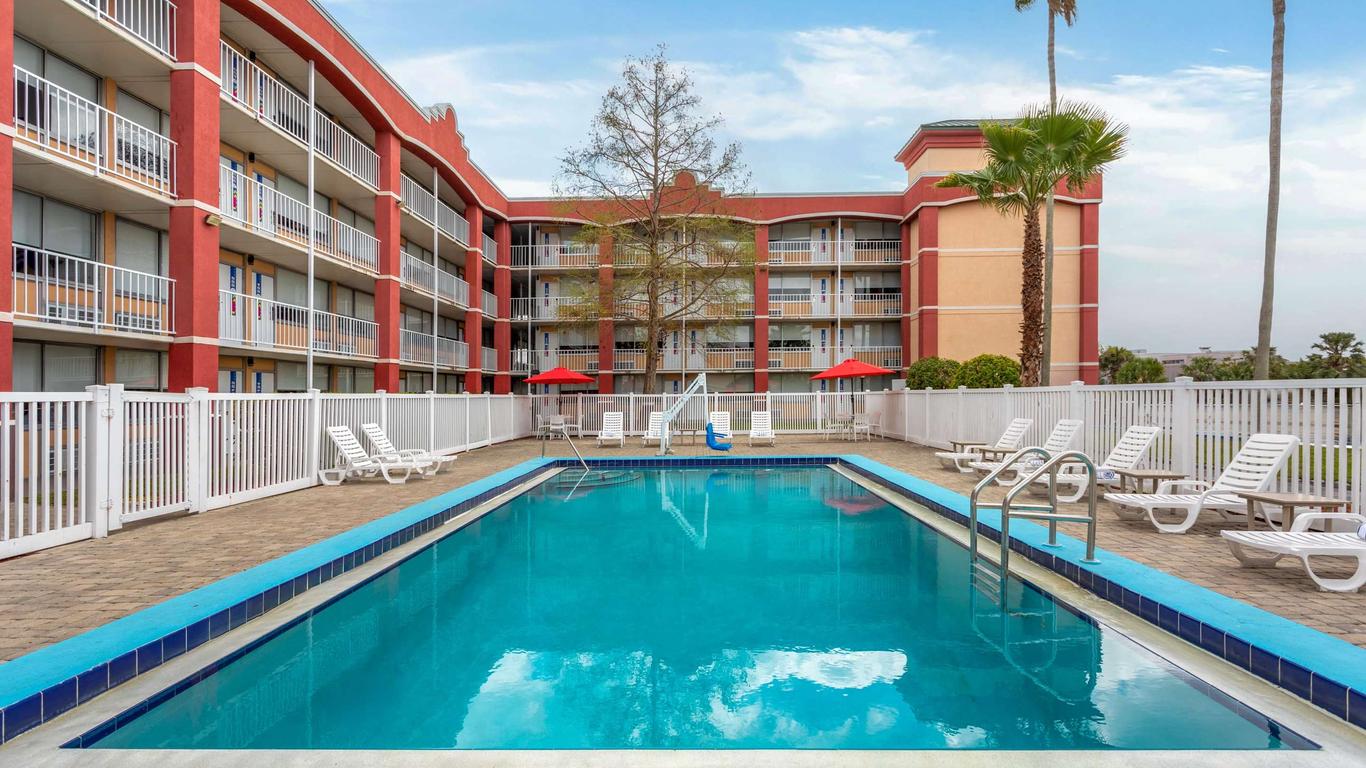 Developer Inn Downtown Orlando, a Baymont by Wyndham