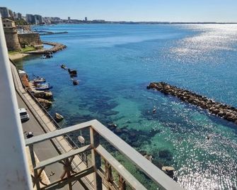 Baja Delle Sirene - Taranto - Cảnh ngoài trời